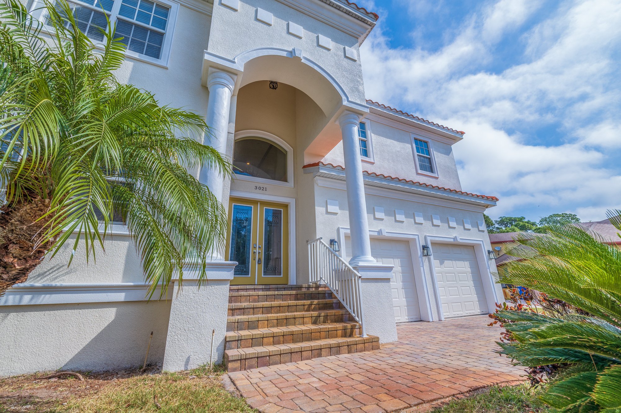 Bayshore Remodels: How to Choose the Right Paint Color for Your Home Exterior — remodeling inspiration 1