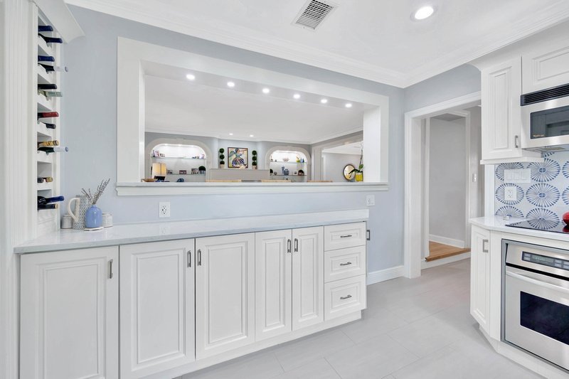 Bayshore Remodels: Our Favorite Cabinet Remodels — remodeling inspiration 7