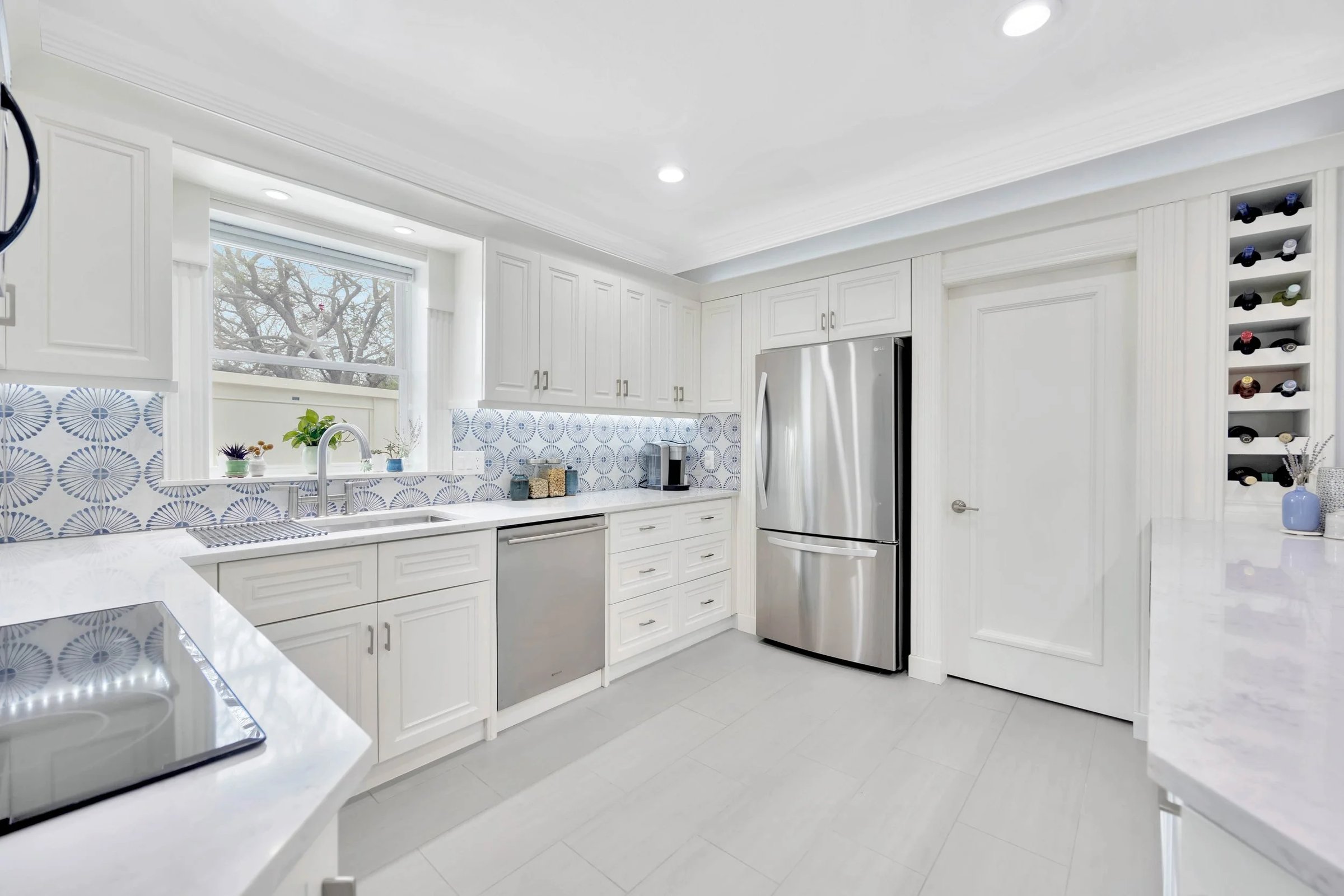 Bayshore Remodels: Comparing Sherwin-Williams Whites on Cabinets: Highly Reflective White vs. Pure White — remodeling inspiration 1