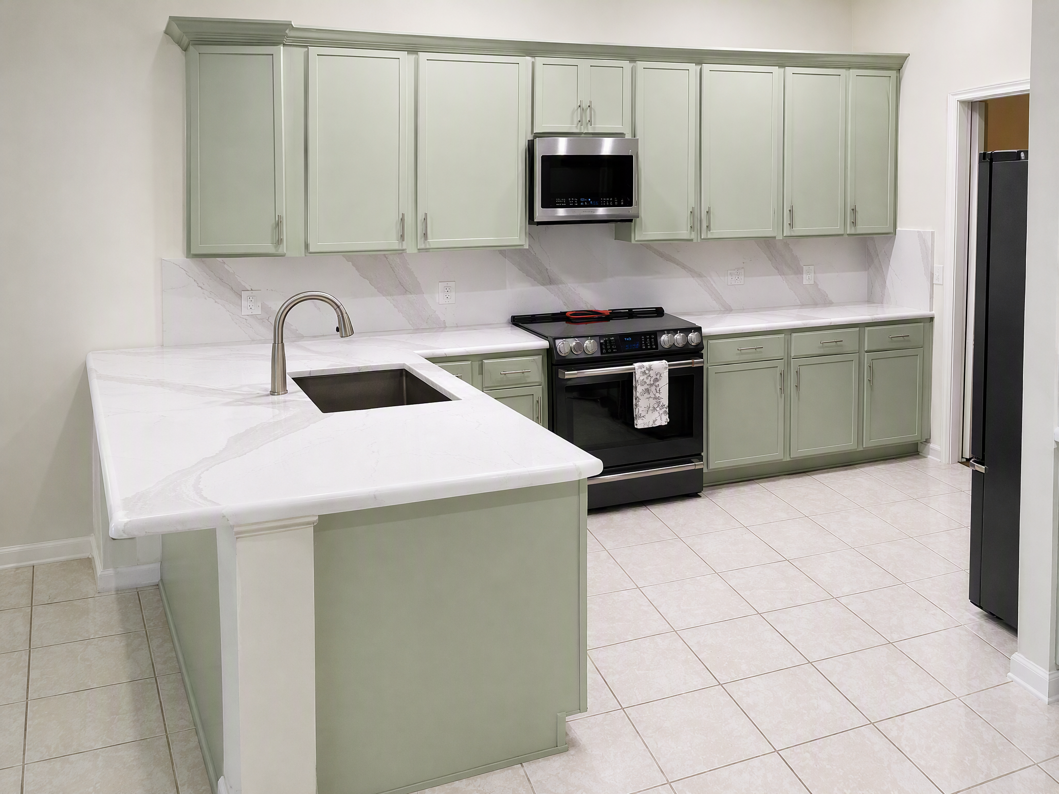 Comparing Popular Blue-Green Shades for Your Home&nbsp;