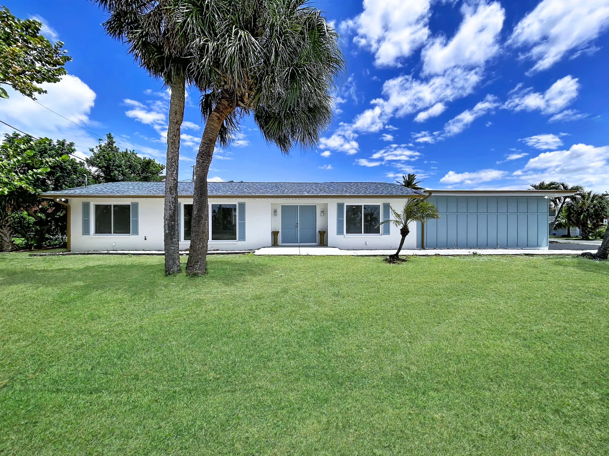 Tampa Bay whole home remodeling — finished Gulf Boulevard whole home interior remodeling project