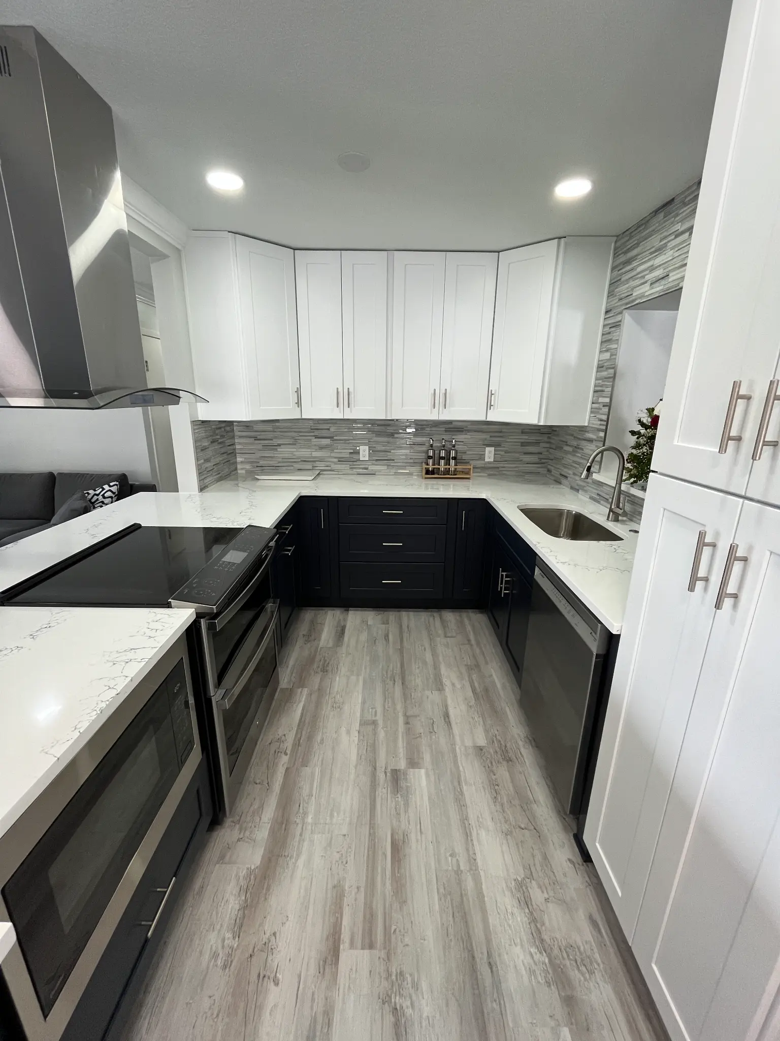 Tampa Bay kitchen remodeling — white and navy shaker kitchen remodel