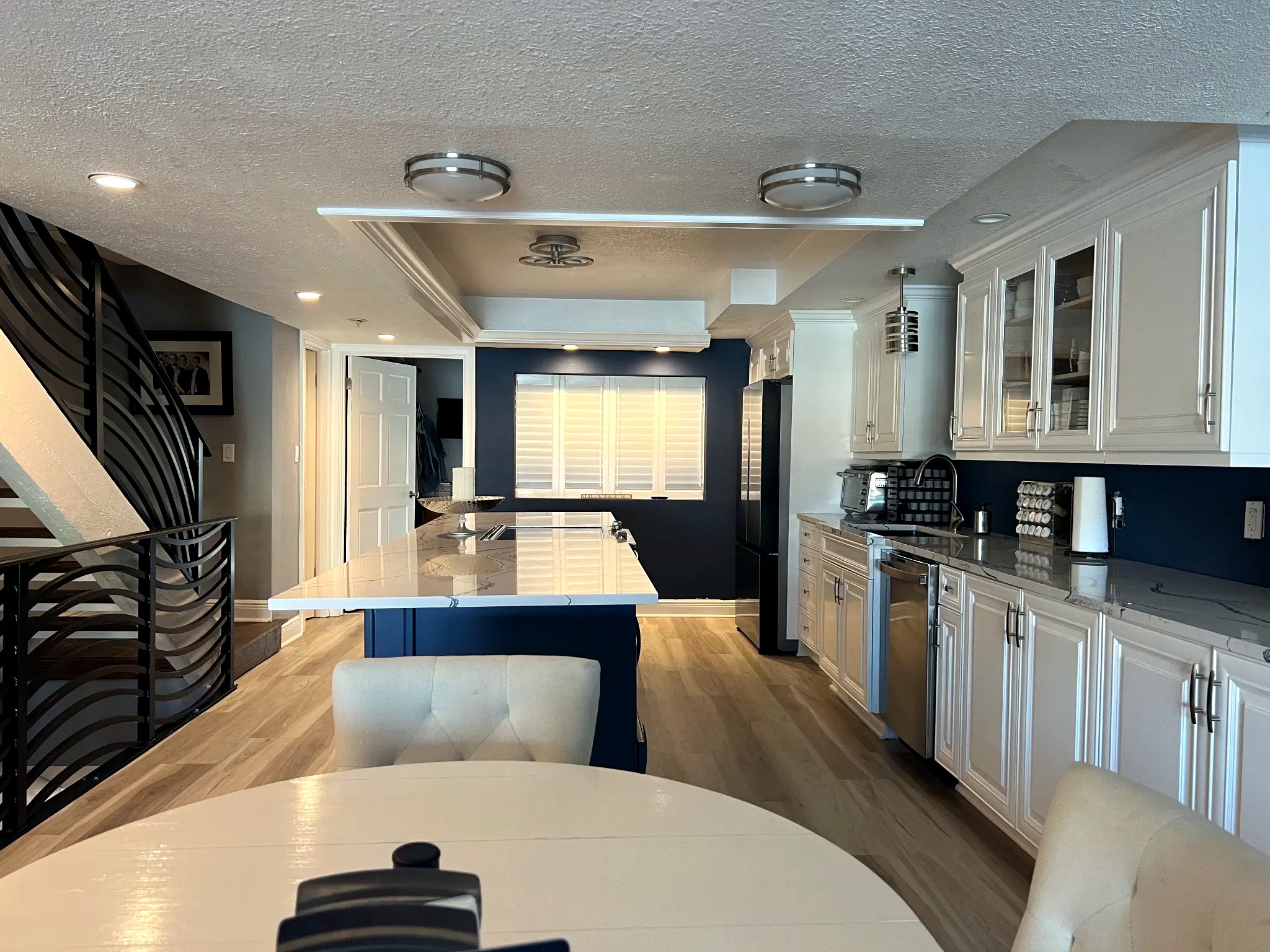 Transform Your Kitchen with Two-Toned Cabinets: A Painters Guide