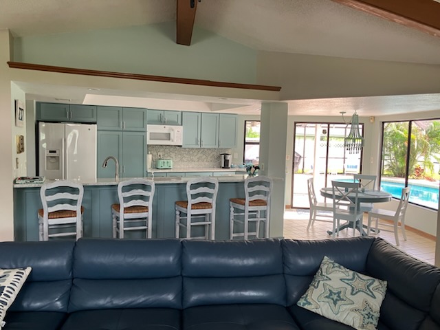 Cabinet Refacing Project Recap!