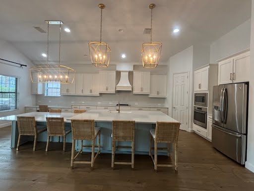 Comparing Sherwin-Williams Whites on Cabinets: Highly Reflective White vs. Pure White