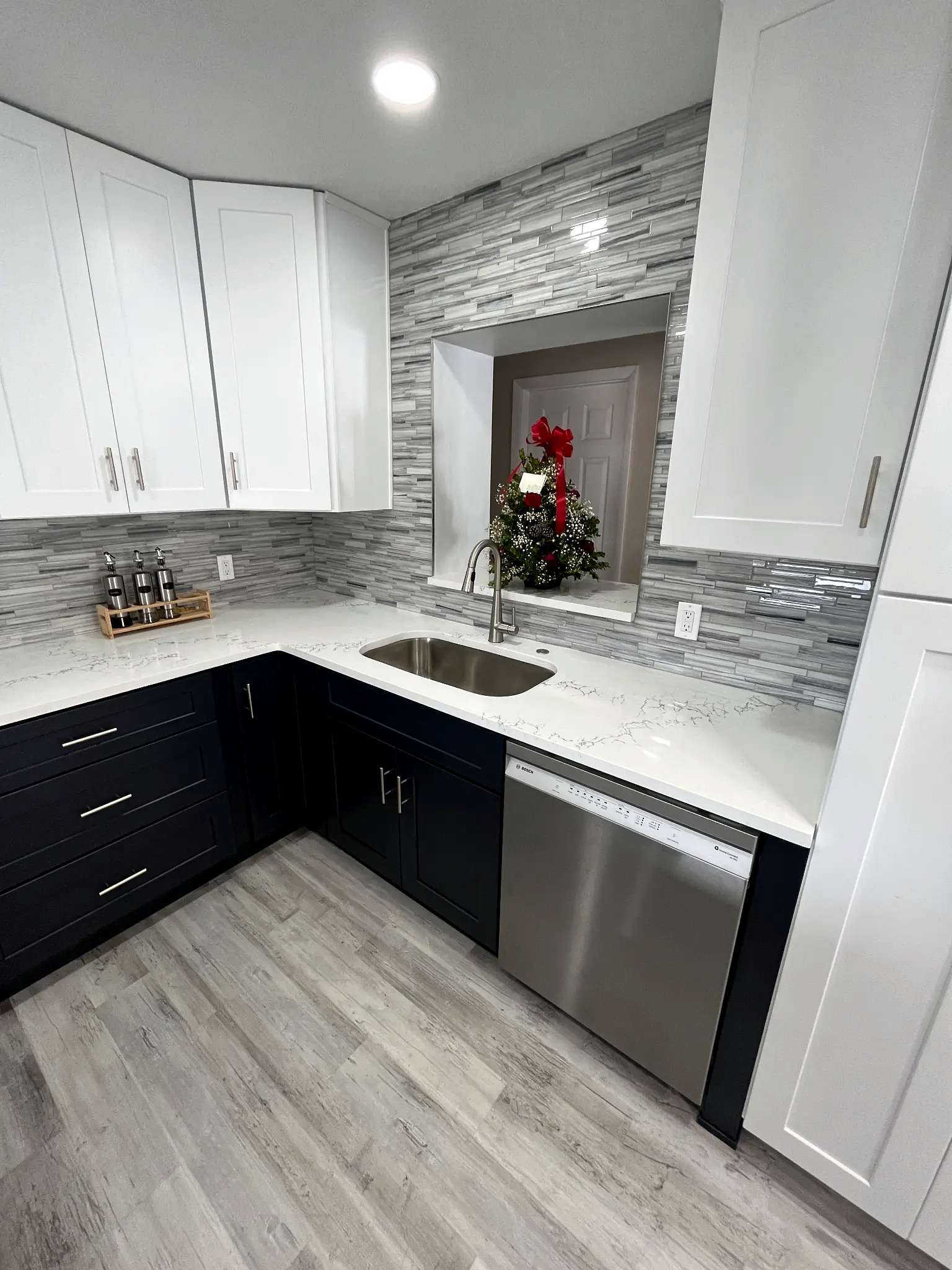 You’ll Love These Sherwin-Williams Paint Colors for Your Kitchen Cabinets