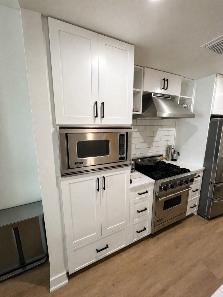 Are Shaker Cabinets Still a Good Choice for Modern Kitchens?